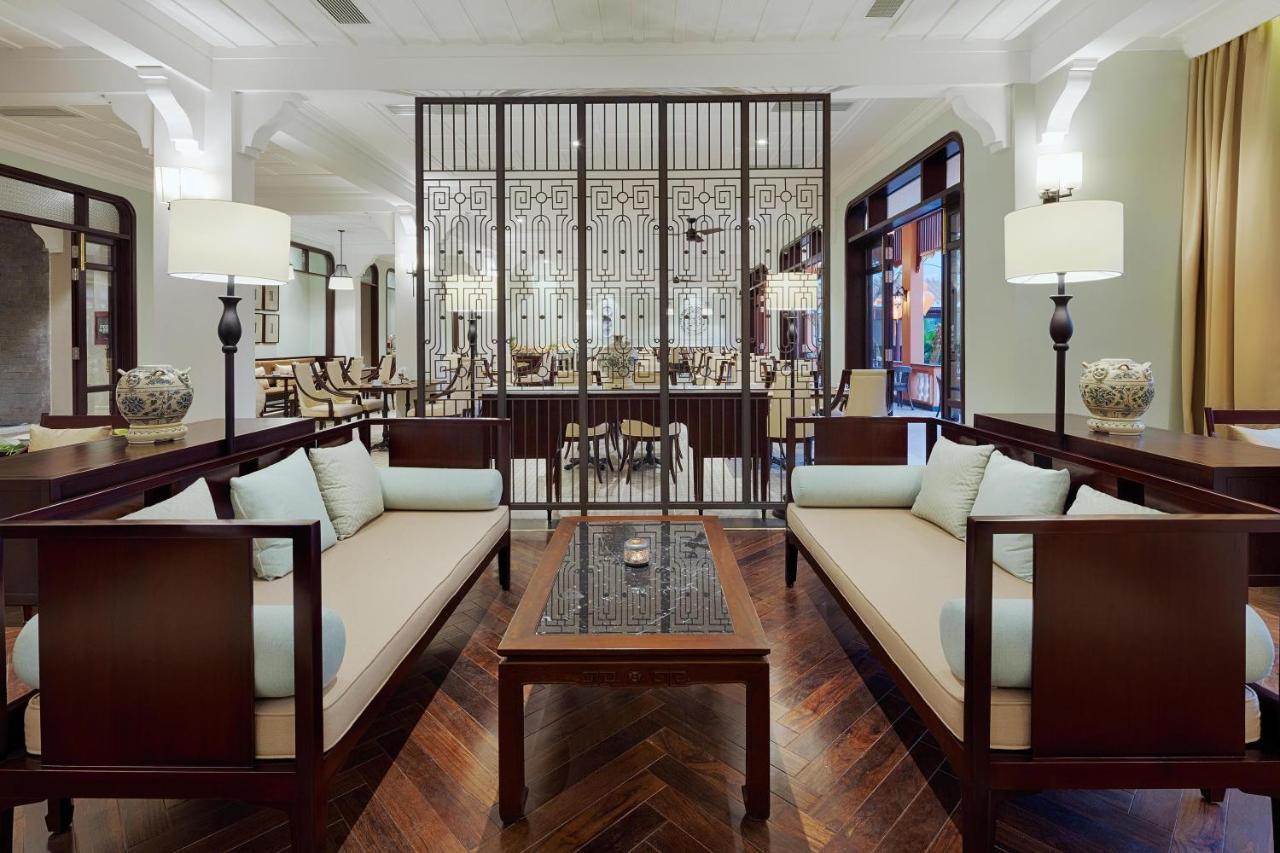 アレグロ ホイアン ア リトル ラグジュアリー ホテル&スパ エクステリア 写真 The lobby of the hotel