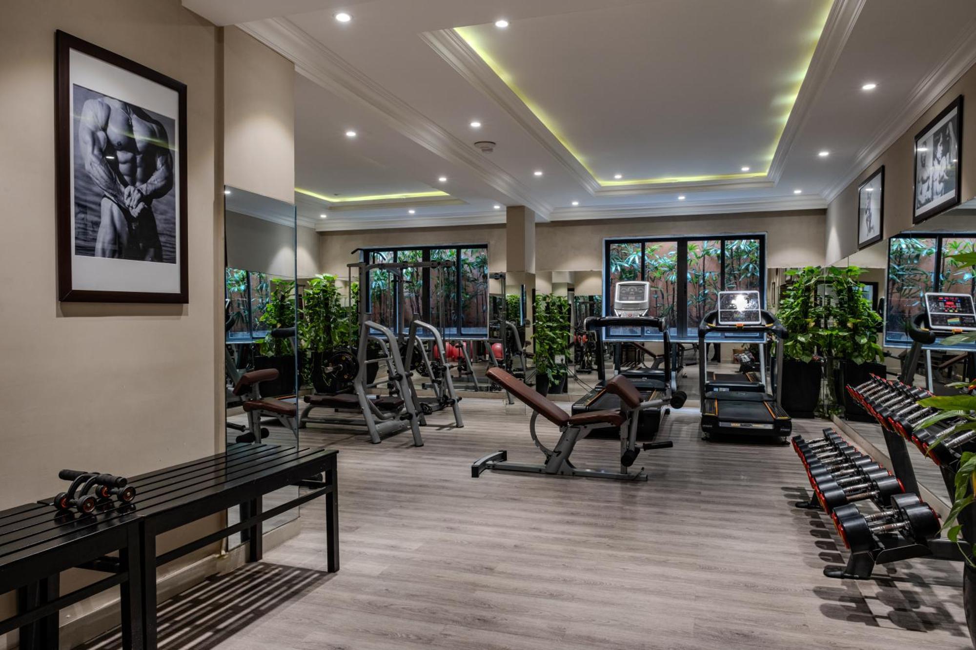 アレグロ ホイアン ア リトル ラグジュアリー ホテル&スパ エクステリア 写真 The gym at the hotel